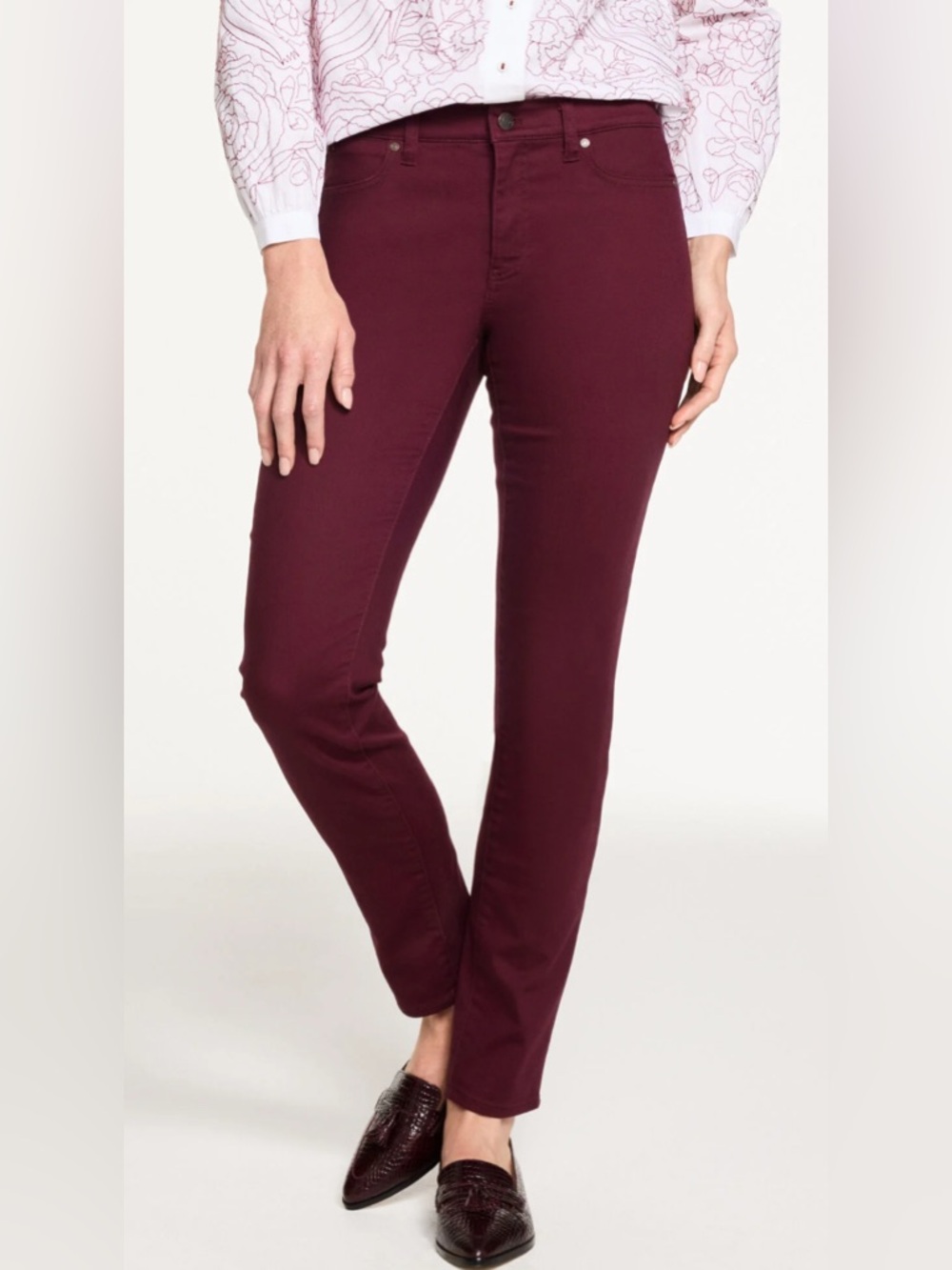 Talbots Women’s Red Slim Leg Ankle Length Sits at Waist Jeans Size 14WP NWT